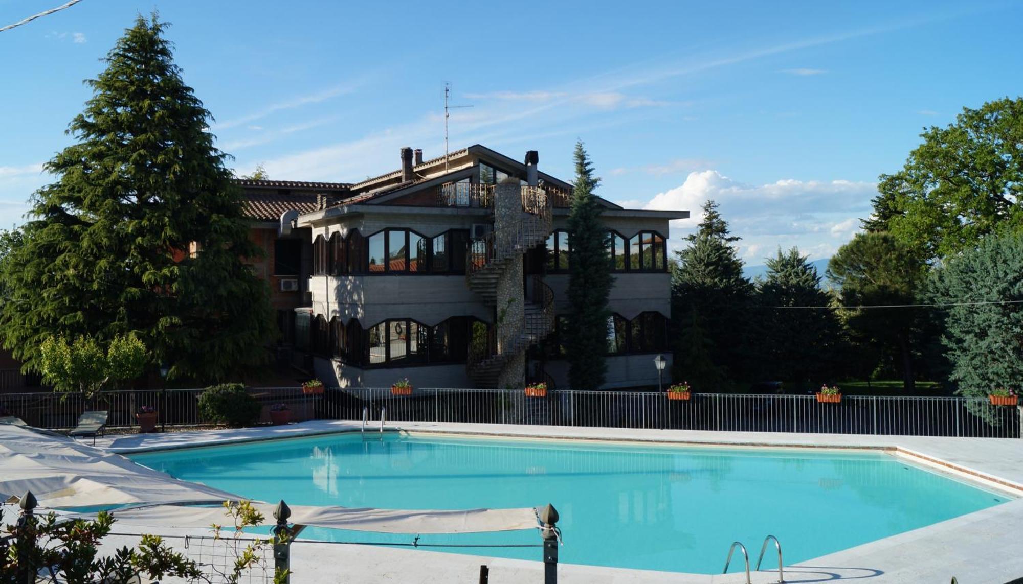 Agrihotel Villa Ambra サンタルビノ エクステリア 写真